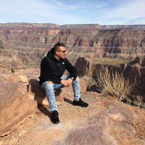 Meet your Posher, Jose